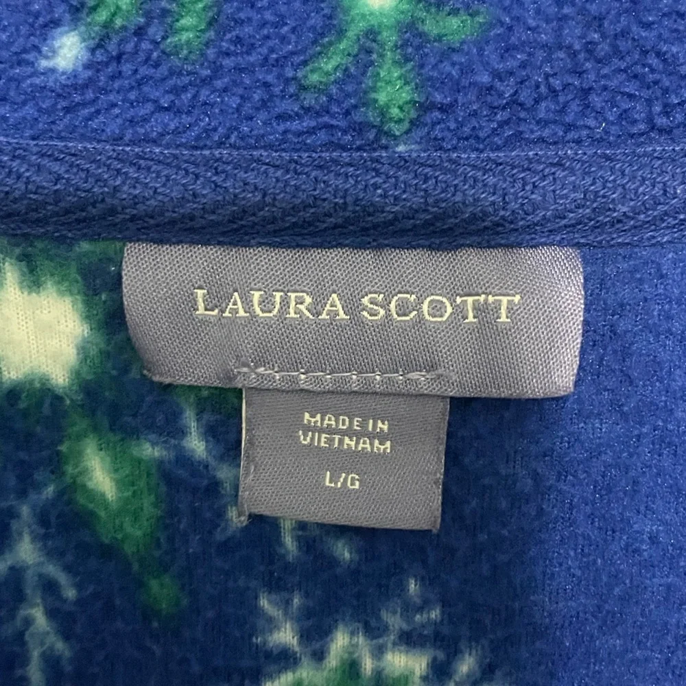 Laura Scott quarter zip, size L, light jacket w/snowflakes excellent condition - Picture 7 of 8